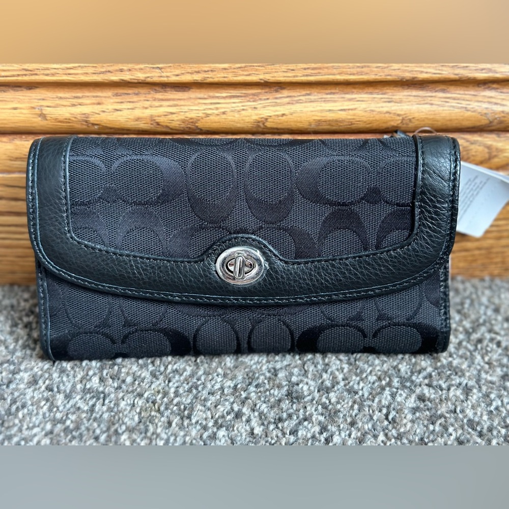 Coach Park Signature Black Checkbook Wallet